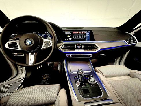 Used 2023 BMW X5 xDrive40i w/ M Sport Package AWD/4WD image 17