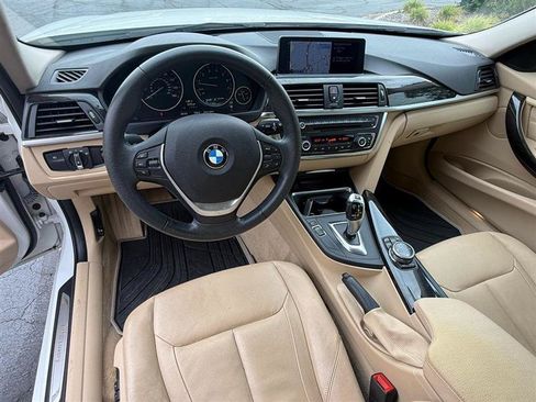 Used 2014 BMW 335i Sedan RWD image 11