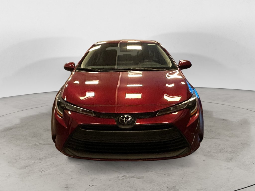 Used 2025 Toyota Corolla LE FWD image 8