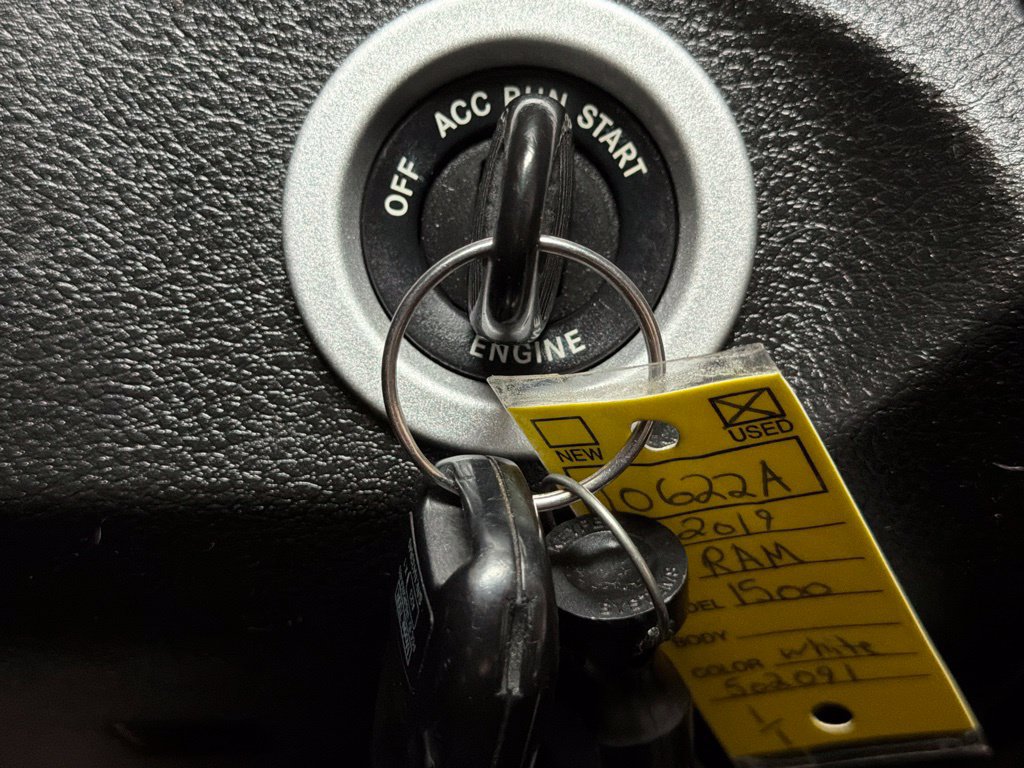 Used 2019 RAM 1500 Express AWD/4WD image 31