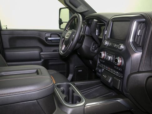 Used 2021 GMC Sierra 2500 AT4 w/ AT4 Preferred Package AWD/4WD image 22