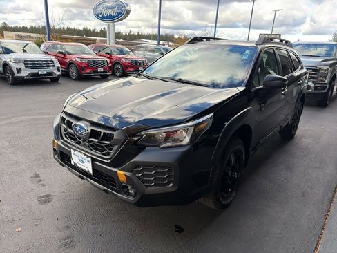 Used 2024 Subaru Outback Wilderness image 3