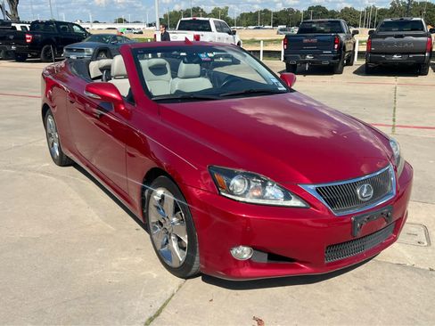 Used 2011 Lexus IS 250C image 5