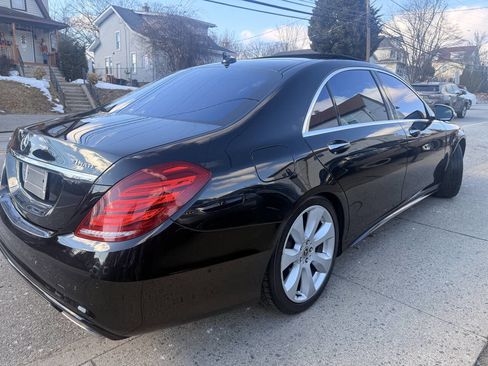 Used 2015 Mercedes-Benz S 550 4MATIC Sedan w/ Sport Package image 5