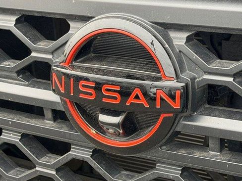 Used 2022 Nissan Frontier Pro-X w/ Pro-X Premium Package image 7