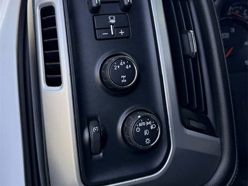 Used 2016 GMC Sierra 2500 SLT w/ Duramax Plus Package image 21