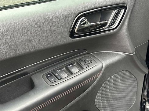 Certified 2023 Dodge Durango GT image 17