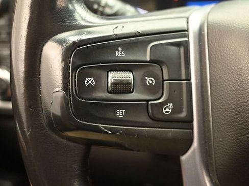 Used 2021 GMC Sierra 1500 SLT AWD/4WD image 10