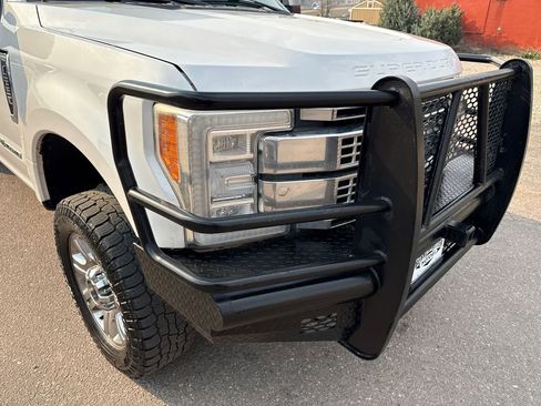 Used 2017 Ford F250 Platinum w/ Platinum Ultimate Package image 18