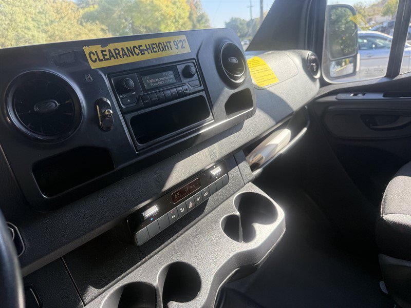 Used 2019 Mercedes-Benz Sprinter 144 image 28