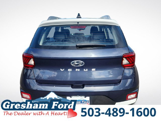 Used 2021 Hyundai Venue FWD image 7
