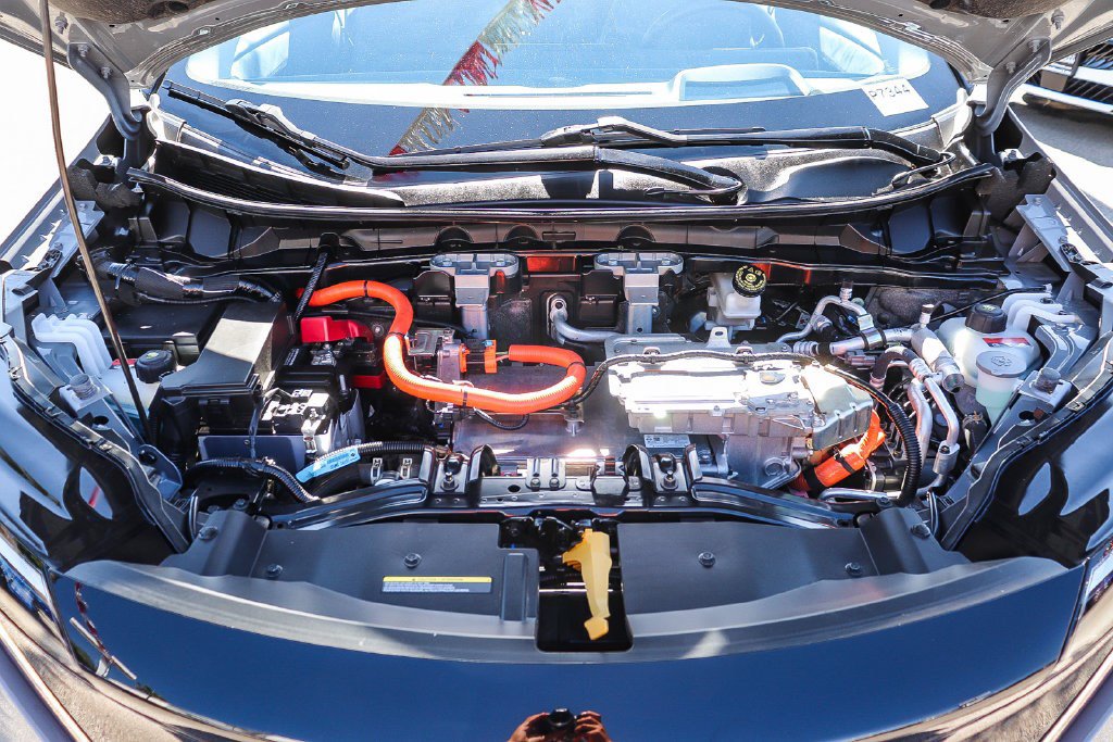 Certified 2023 Nissan Ariya AWD/4WD image 26