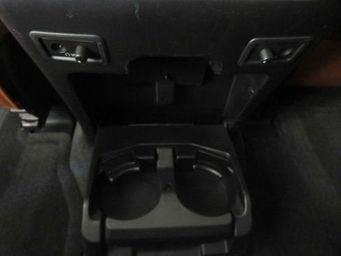 Used 2016 Toyota Sequoia Platinum AWD/4WD image 64