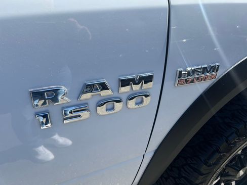 Used 2015 RAM 1500 ST w/ SXT Appearance Group image 13