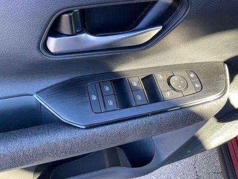 New 2026 Nissan Kicks SV w/ SV Premium Package AWD/4WD image 11