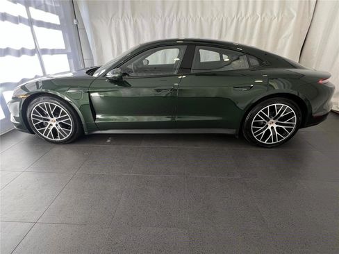 New 2026 Porsche Taycan image 2