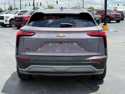 Used 2024 Chevrolet Blazer EV LT AWD/4WD image 7