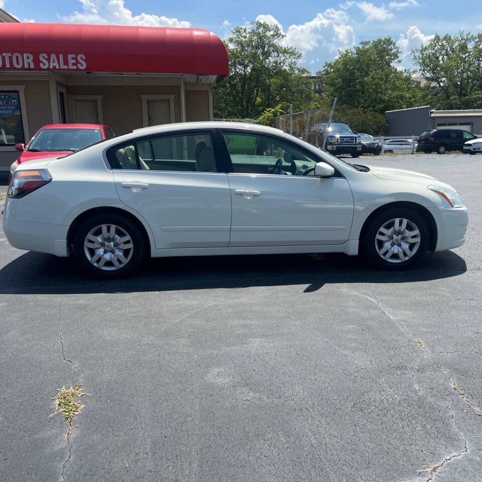 Used 2011 Nissan Altima 2.5 S FWD image 8