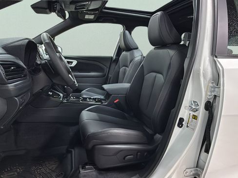 Certified 2026 Subaru Forester Touring AWD/4WD image 17