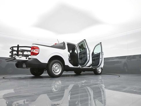 Used 2023 Ford Maverick XL image 46