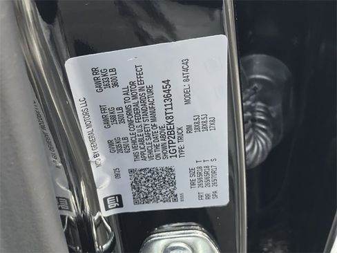 New 2026 GMC Canyon Elevation w/ Convenience Package image 35