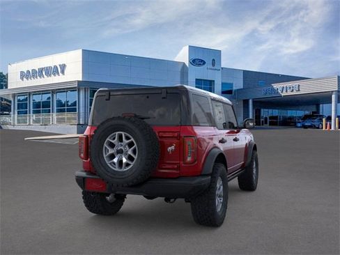New 2025 Ford Bronco Badlands image 8