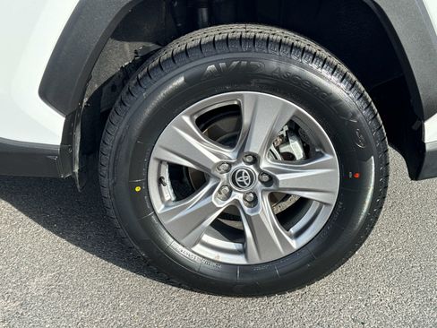 Used 2025 Toyota RAV4 XLE image 7