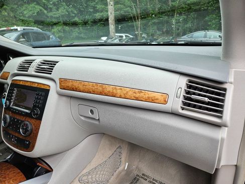 Used 2008 Mercedes-Benz R 350 R350 image 48