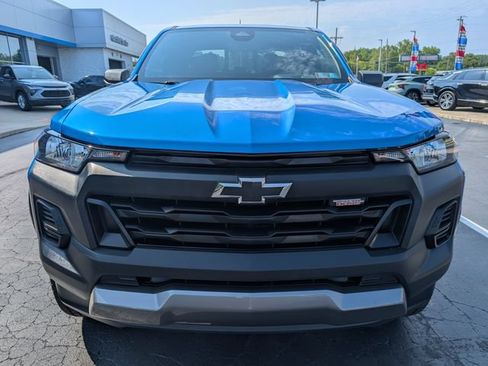 Used 2024 Chevrolet Colorado Trail Boss AWD/4WD image 8