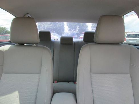 Used 2014 Toyota Corolla LE FWD image 10
