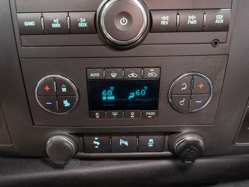 Used 2013 GMC Sierra 1500 SLE w/ Power Tech Package AWD/4WD image 17