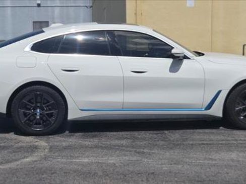 Used 2023 BMW i4 eDrive35 w/ Premium Package RWD image 8