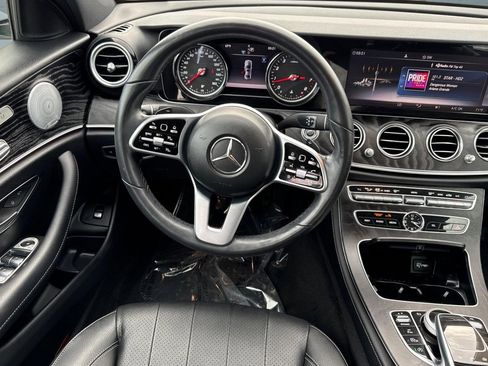 Used 2019 Mercedes-Benz E 300 image 30