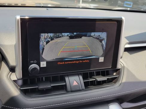Used 2023 Toyota RAV4 XLE FWD image 12