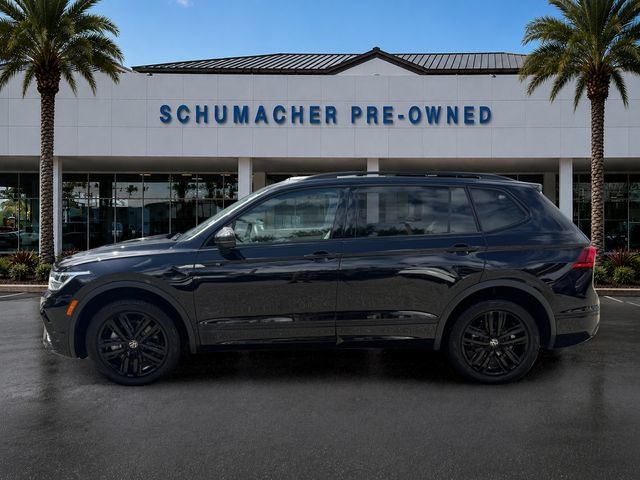 Used 2022 Volkswagen Tiguan SE R-Line AWD/4WD image 4