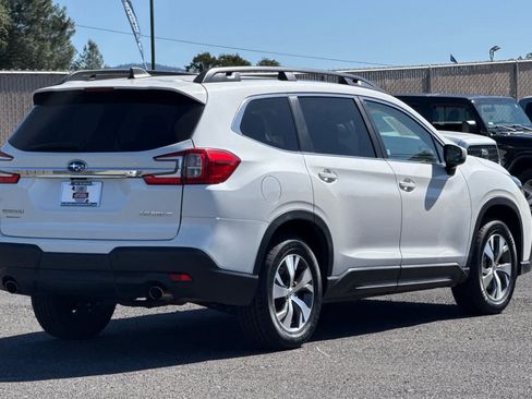 Used 2025 Subaru Ascent Premium AWD/4WD image 3