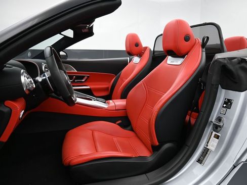 Used 2022 Mercedes-Benz SL 63 AMG 4MATIC w/ AMG Aerodynamic Package image 12