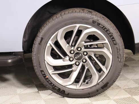 New 2026 Lincoln Navigator Premiere AWD/4WD image 20