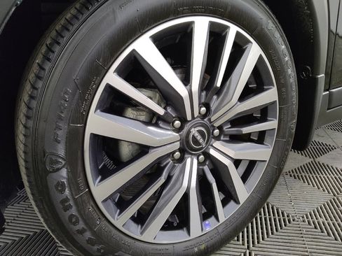Used 2024 Nissan Kicks SV FWD image 30