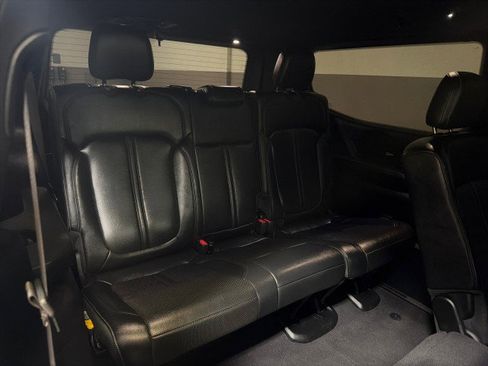 Used 2022 Jeep Wagoneer Series II image 45