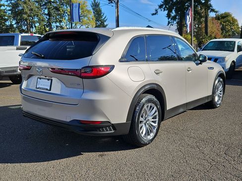 Used 2024 MAZDA CX-90 Plug-In Hybrid w/ Preferred image 5