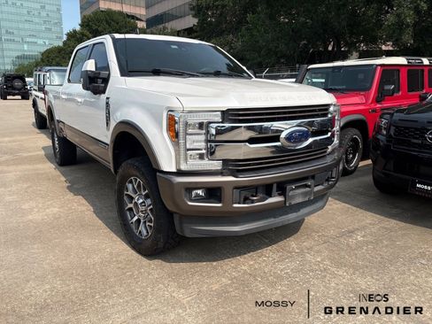 Used 2019 Ford F250 King Ranch w/ King Ranch Ultimate Package AWD/4WD image 1