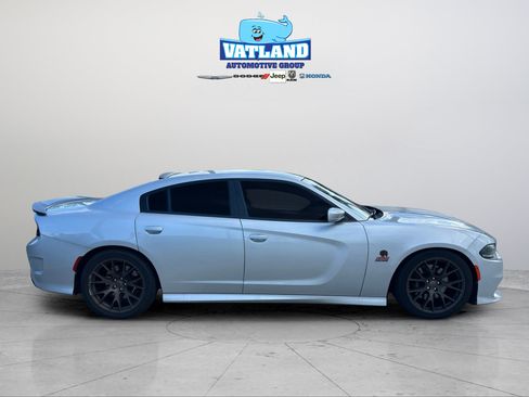 Used 2020 Dodge Charger Scat Pack w/ Plus Group RWD image 6