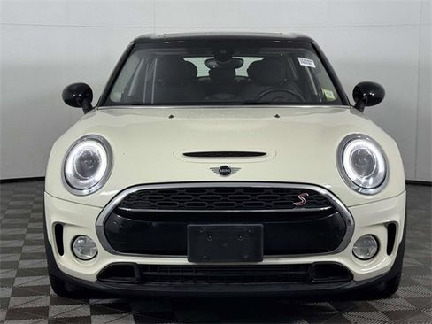 Used 2019 MINI Cooper Clubman S w/ Premium Package image 6