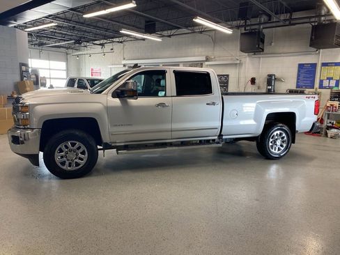 Used 2019 Chevrolet Silverado 3500 LTZ w/ Duramax Plus Package AWD/4WD image 4