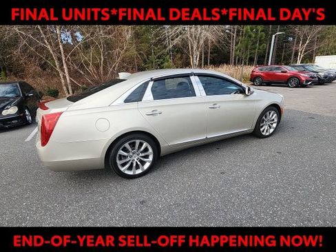 Used 2015 Cadillac XTS Luxury image 14