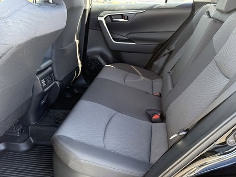 Certified 2024 Toyota RAV4 XLE image 30