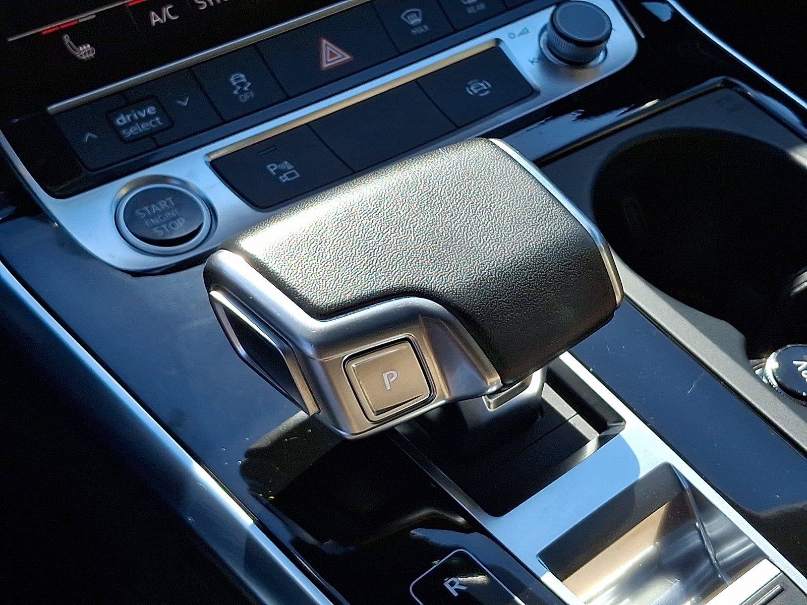 Used 2023 Audi Q7 2.0T Premium AWD/4WD image 15