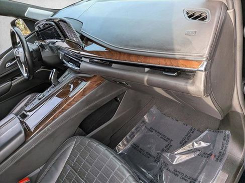 Used 2021 Cadillac Escalade ESV Sport Platinum image 25