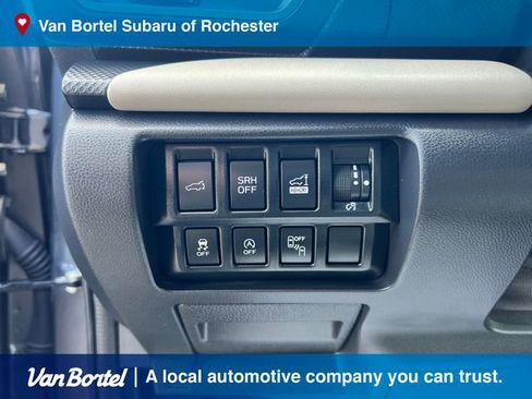 Certified 2023 Subaru Forester Limited AWD/4WD image 17